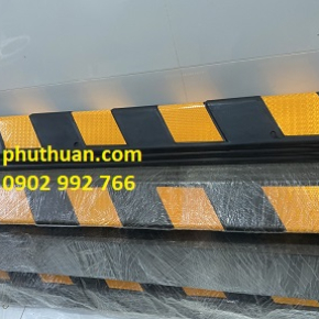 Ốp cột cao su bảo vệ cột 